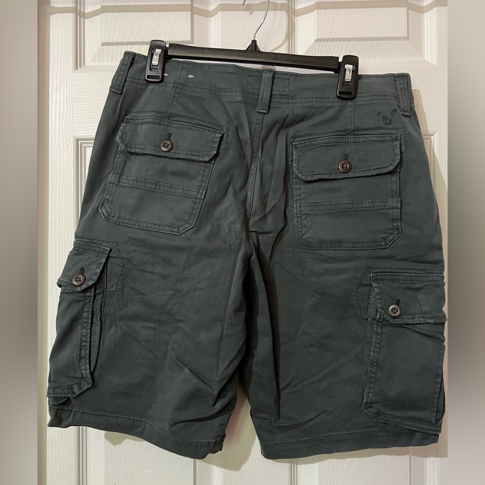 Mens stretch cargo shorts